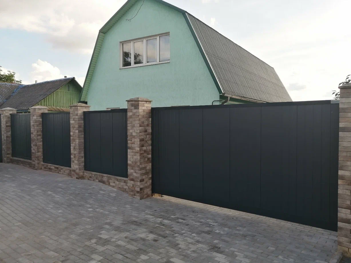 Установка откатных ворот в Жлобине